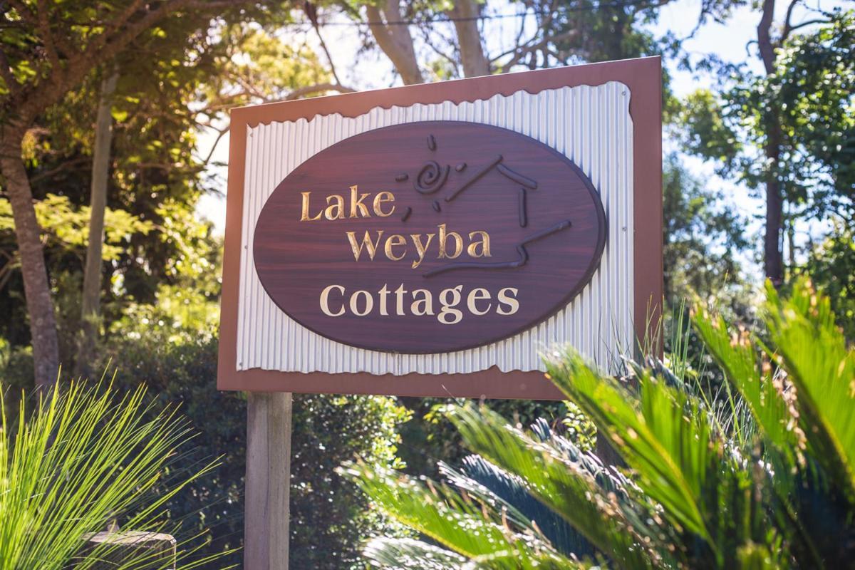 Lake Weyba Cottages Noosa Peregian Beach Extérieur photo