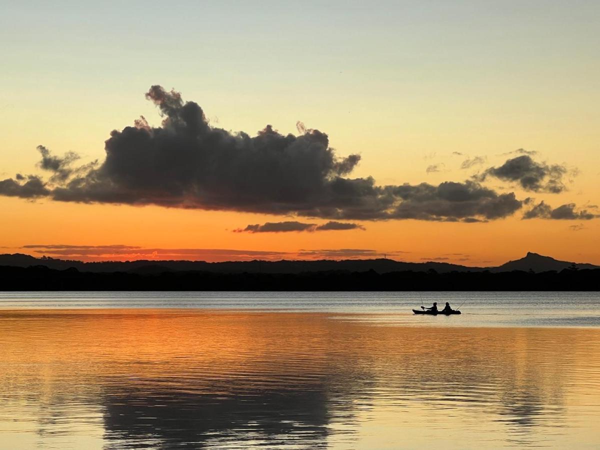 Lake Weyba Cottages Noosa Peregian Beach Extérieur photo